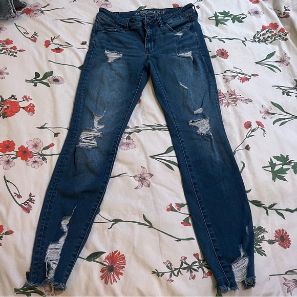 American Eagle Super Stretch Ripped Jeans - Picture 2 of 4